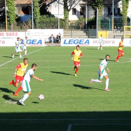 Mihaylov in azione